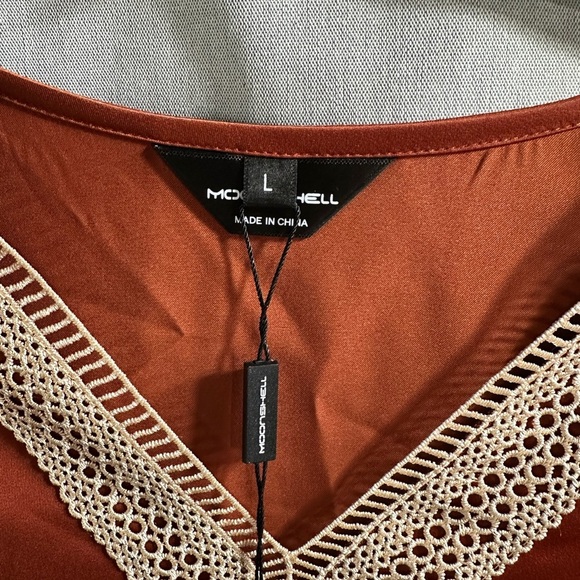 Women’s Solid Lace Long Sleeve Loose V Neck Smocked‎ Puff Blouse Size Large - Picture 5 of 7